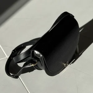 کیف دوشی زنانه Cole Haan مدل Saddle Bag