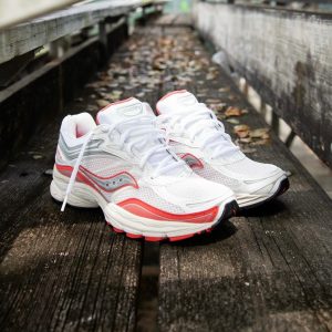 کتونی مردانه Saucony مدل Saucony Progrid Omni 9