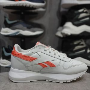 کتونی زنانه Reebok مدل Classic Leather SP