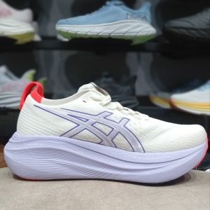 کتونی زنانه ASICS مدل GEL-NIMBUS 27