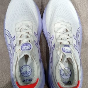 کتونی زنانه ASICS مدل GEL-NIMBUS 27 | کتونی زنانه | تاناسنتر