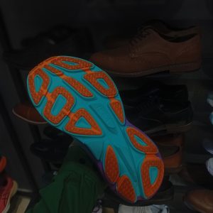 کتونی زنانه HOKA مدل BONDI 9 | کتونی زنانه | تاناسنتر