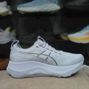 کتونی زنانه ASICS مدل GEL-KAYANO 30