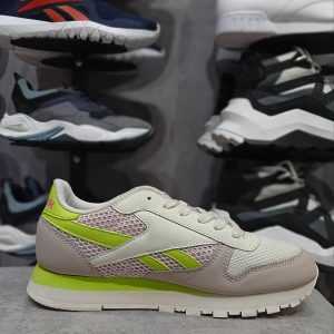 کتونی زنانه Reebok مدل CL LTHR