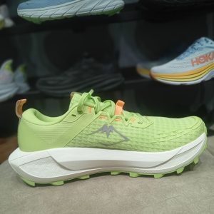کتونی زنانه ASICS مدل GEL-TRABUCO