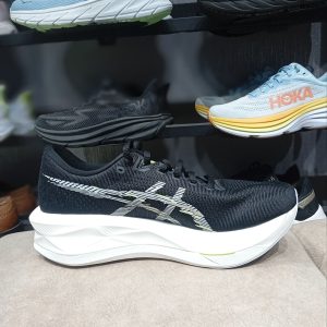 کتونی زنانه ASICS مدل SONICBLAST