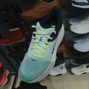 کتونی مردانه HOKA مدل Men's Bondi 9 | کتونی مردانه | تاناسنتر