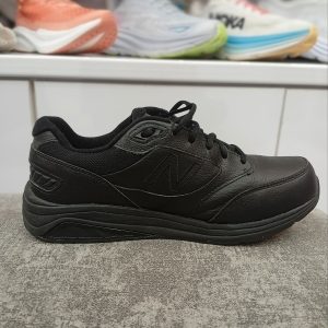 کتونی مردانه New Balance مدل 928v3