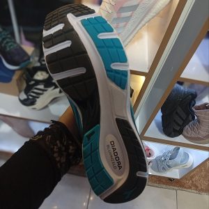 کتونی زنانه Diadora مدل Blushield | کتونی زنانه | تاناسنتر